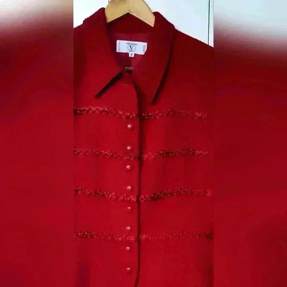 Vintage Valentino Miss V Red Boucle Wool Suit | Blazer and Skirt | 31" Waist - Picture 4 of 13